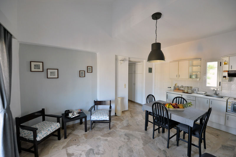 Hotel Anna Apartments Kokkini Hani Luaran gambar